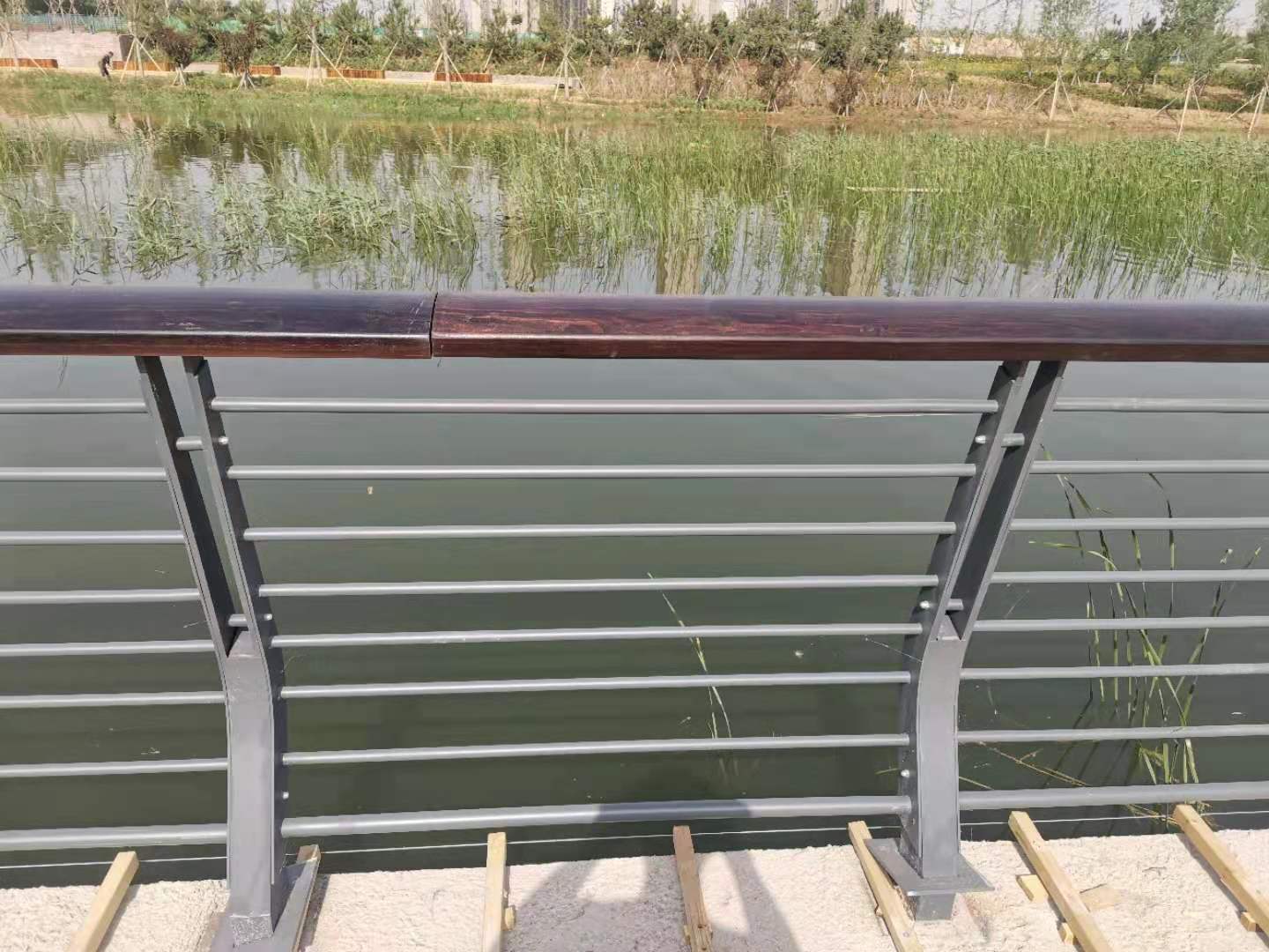 舟山市桥梁防撞护栏河道护栏 - 方案